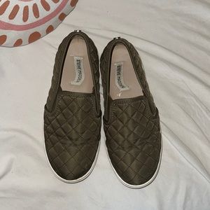 Steve Madden Slip Ons